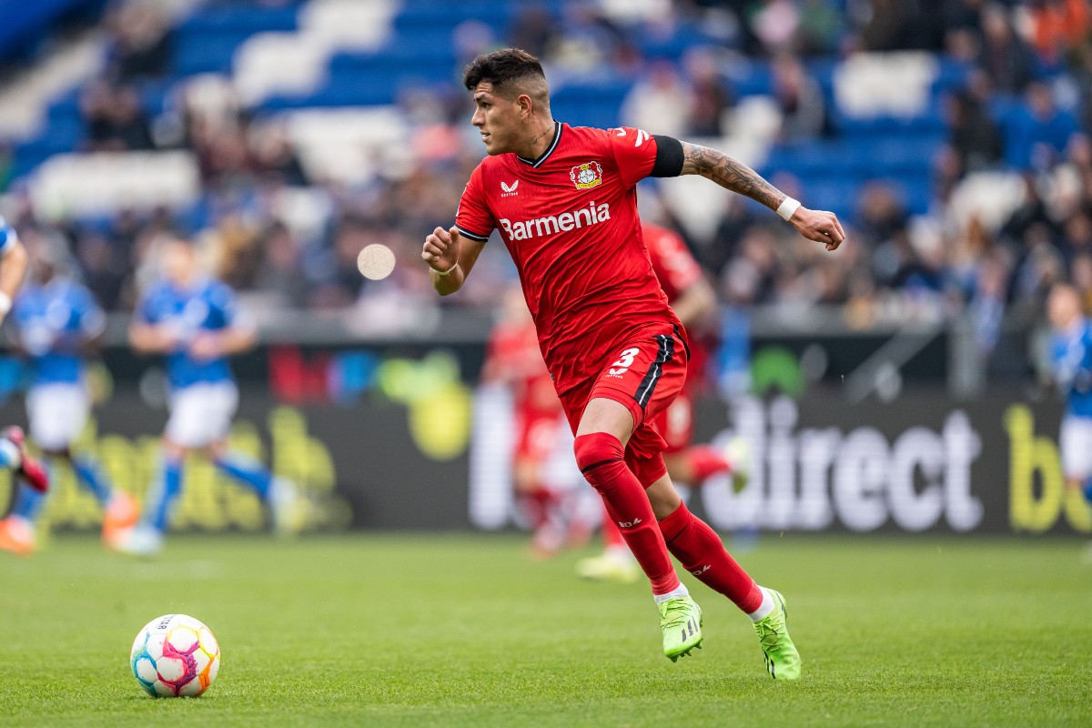Tottenham want to sign Piero Hincapie
