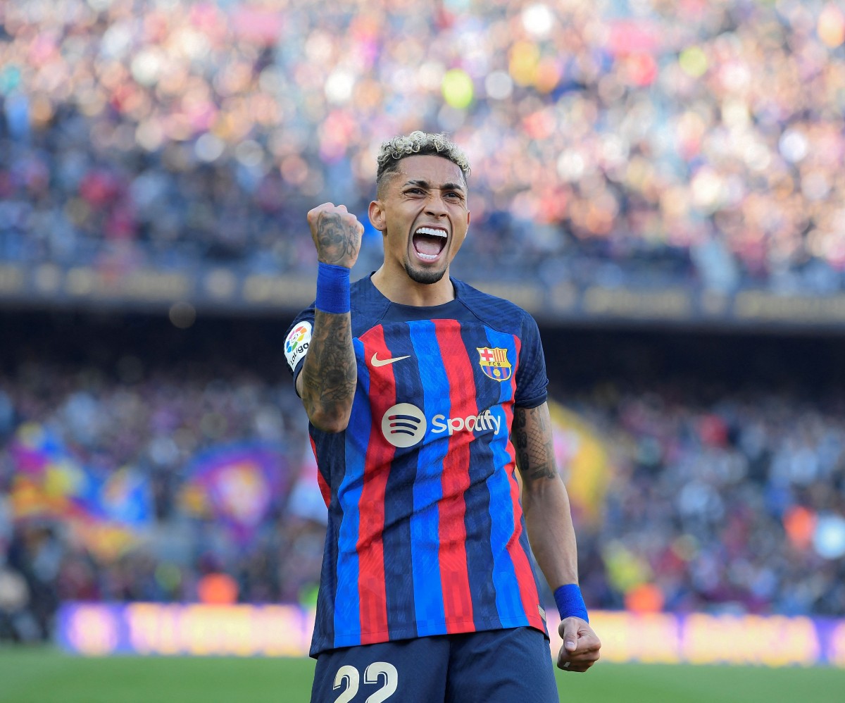 barcelona vs valencia raphinha celebration
