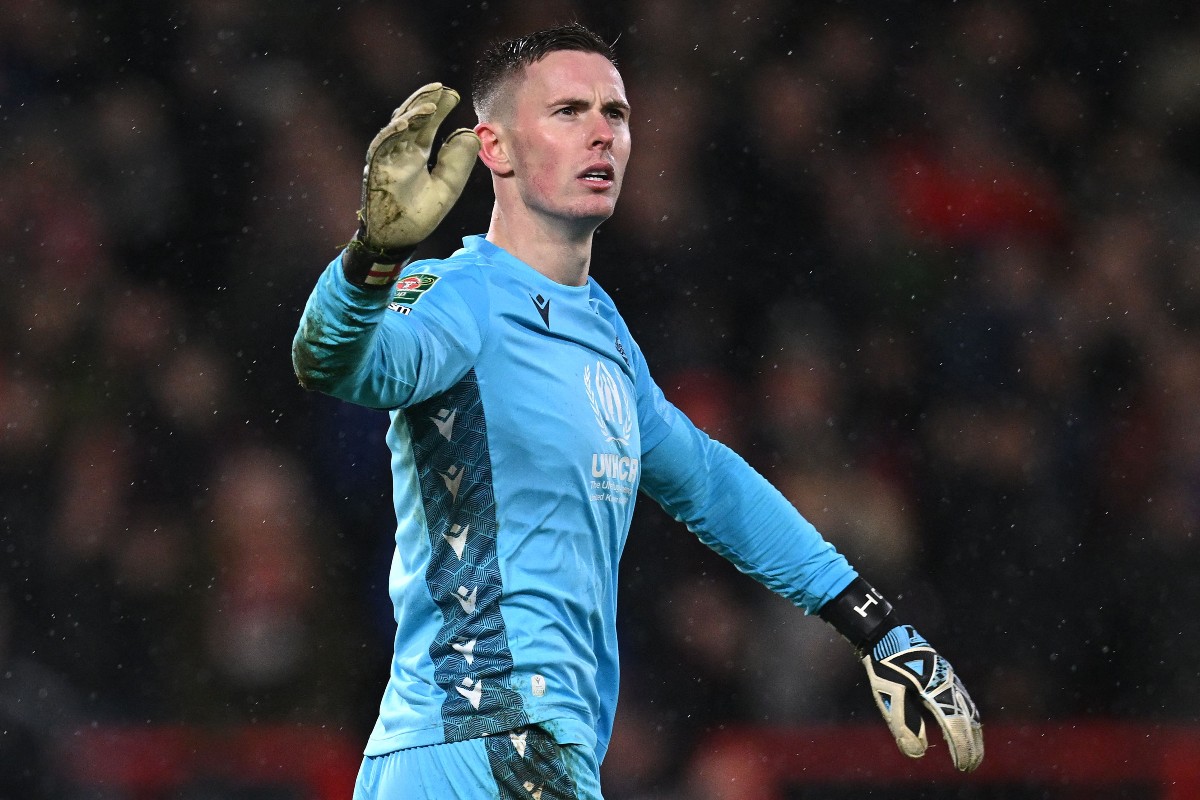 nottingham forest gk dean henderson