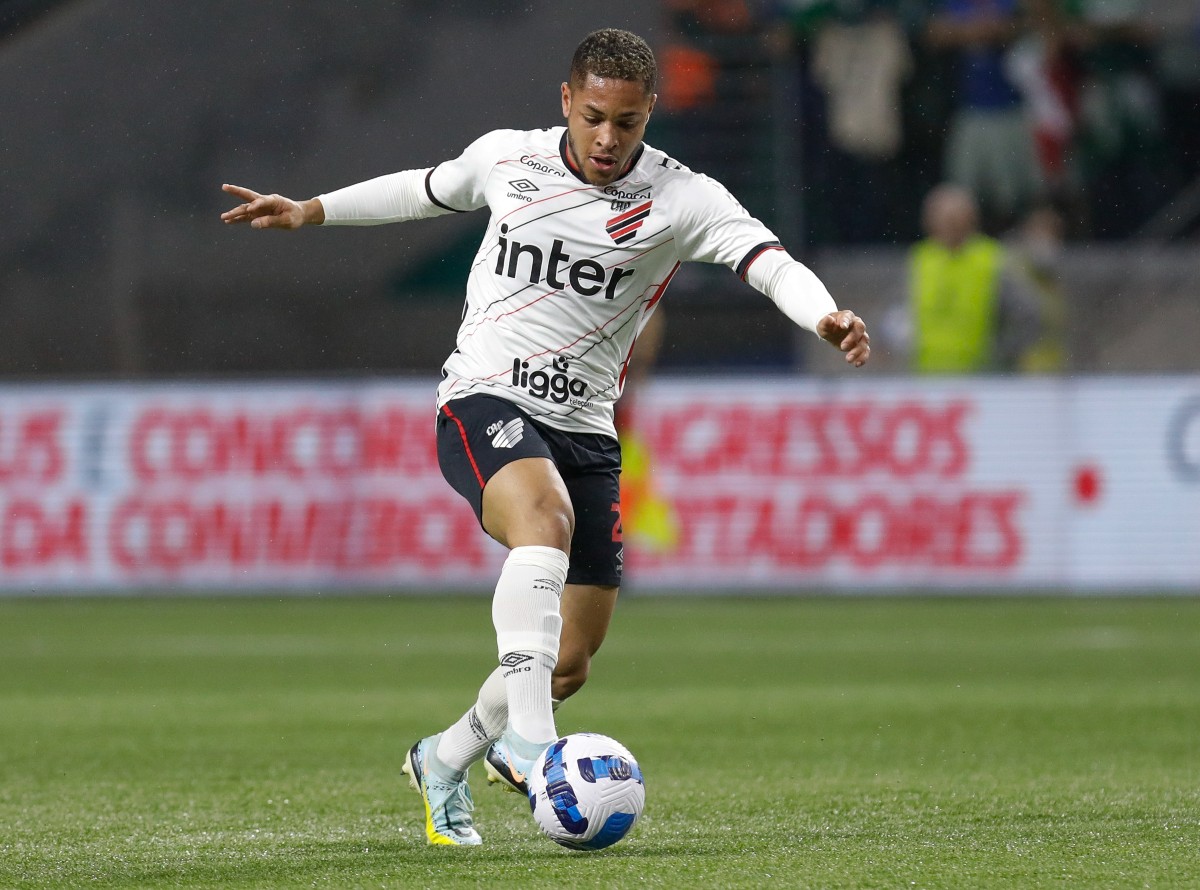Vitor Roque