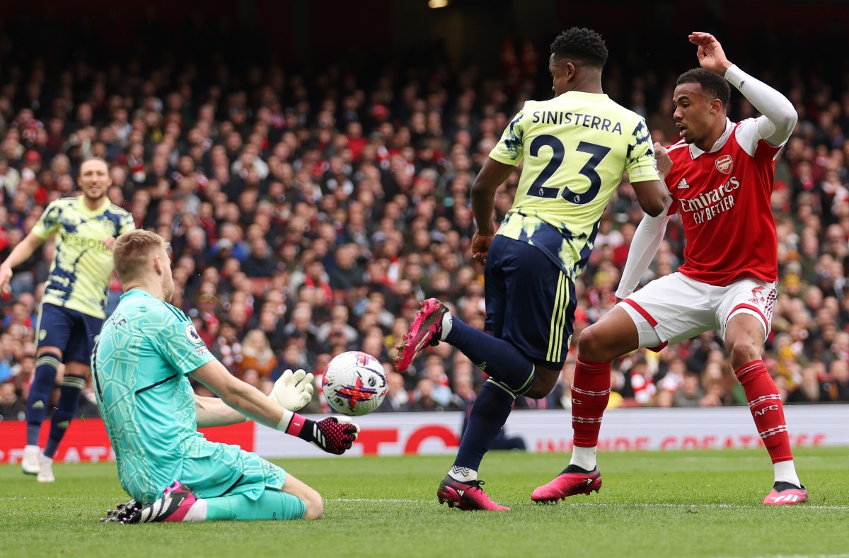 arsenal 4-1 leeds sinisterra