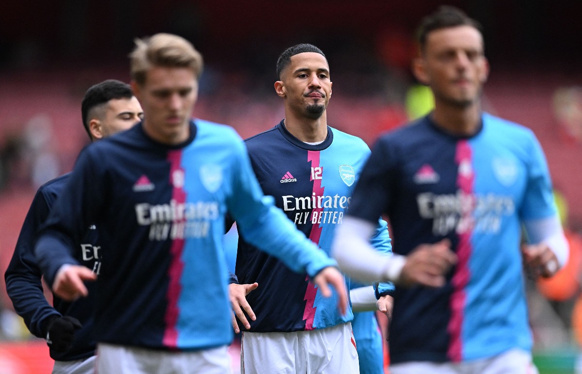arsenal brentford saliba white odegaard