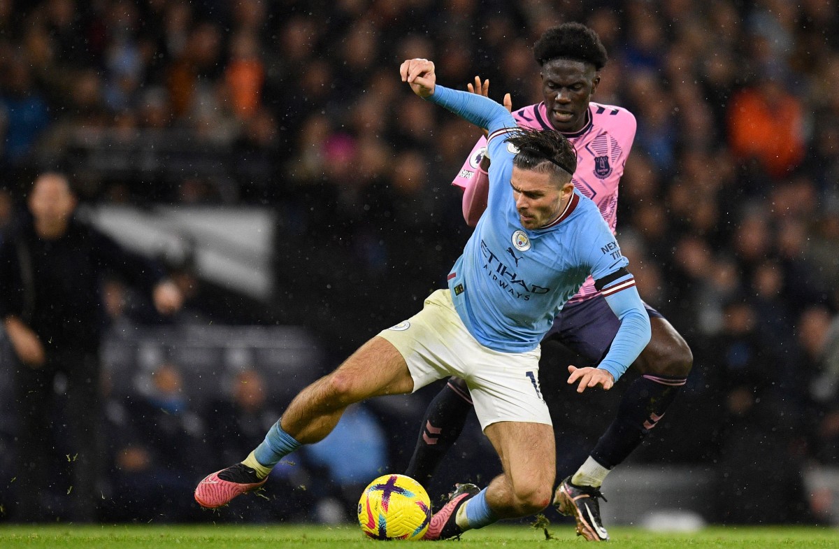 man city everton grealish onana