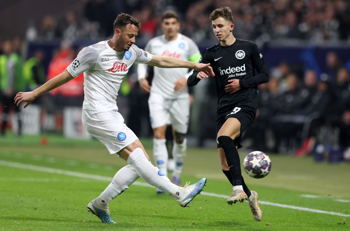 napoli eintracht frankfurt lindstrom