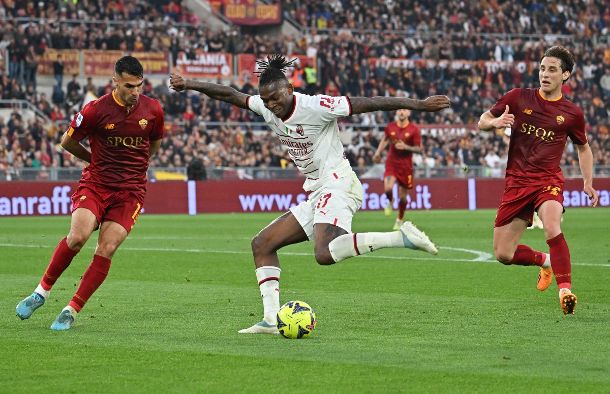 rafael leao ac milan as roma