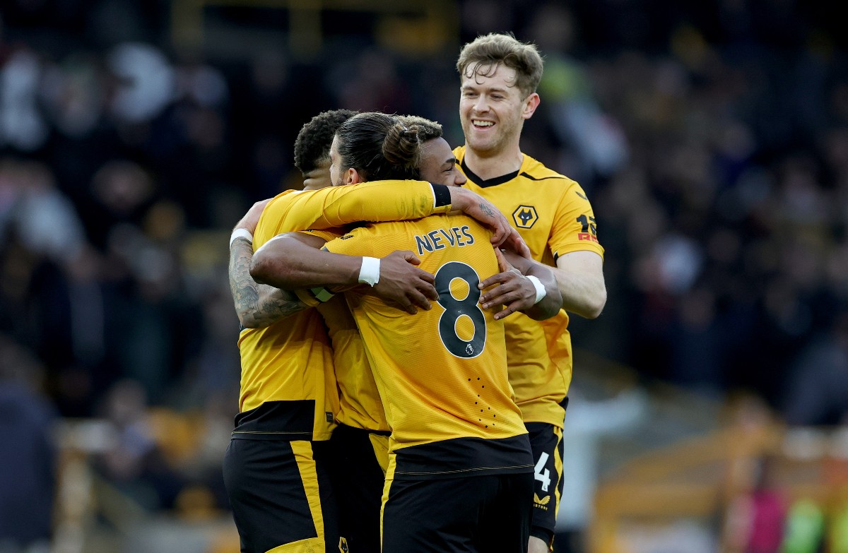 wolves adama traore neves etc