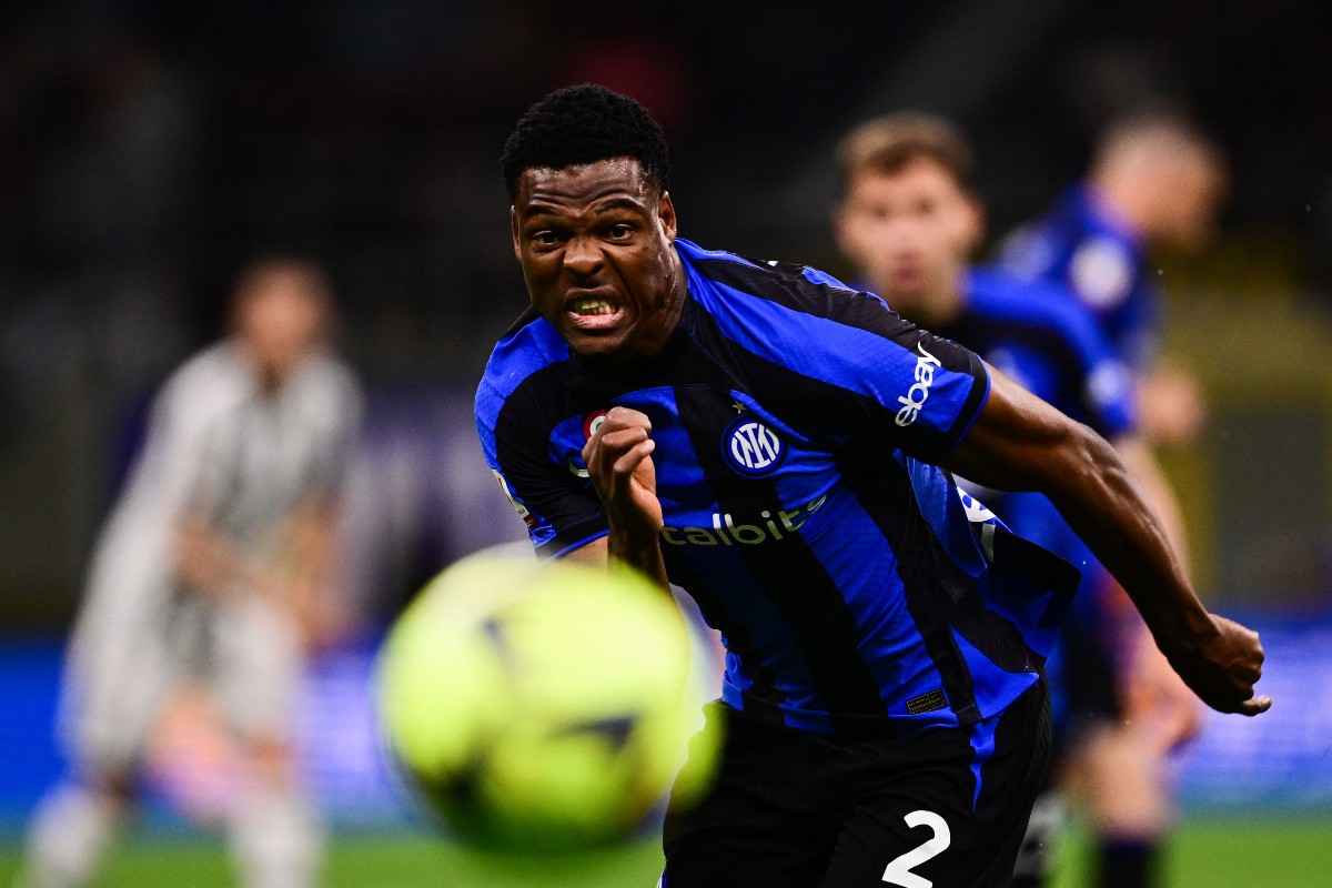 denzel dumfries inter denzel dumfries inter