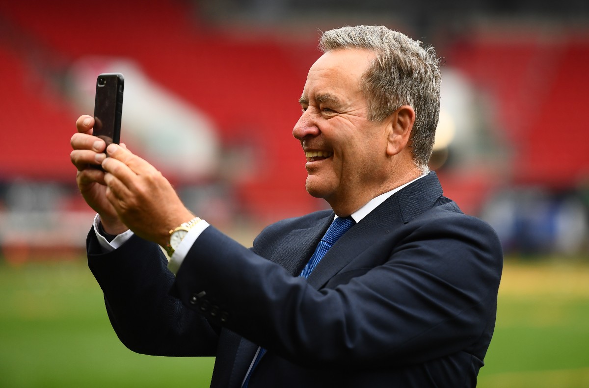 jeff stelling selfie
