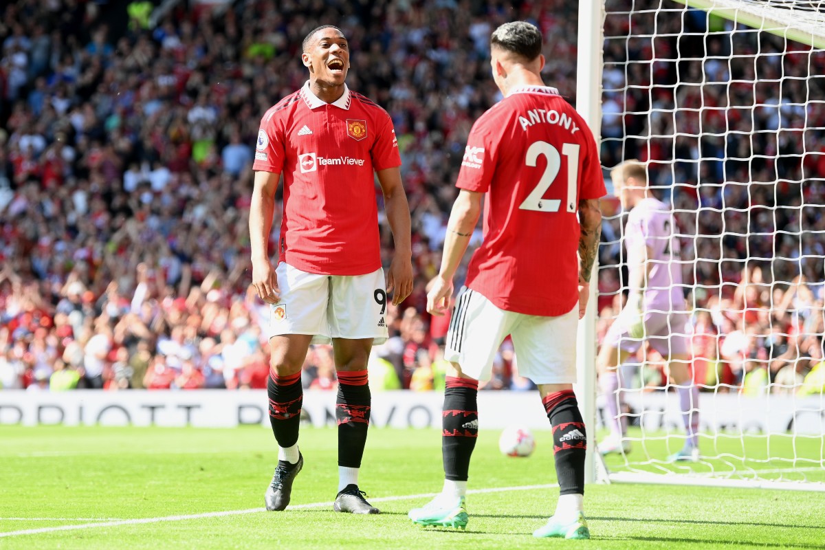 manchester united anthony martial and antony