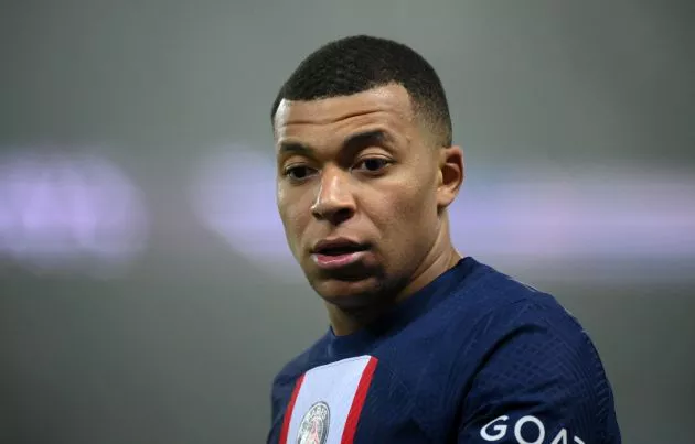 PSG vs Lyon Kylian Mbappe 2022-23