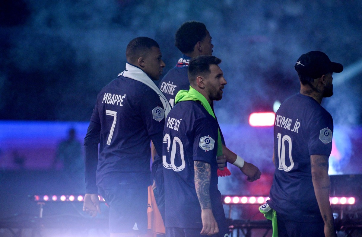 mbappe messi neymar title celebrations
