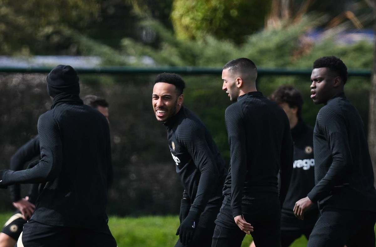 cfc training auba badiashile