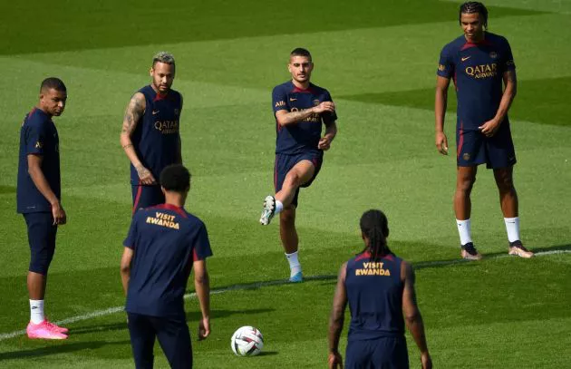 psg training session