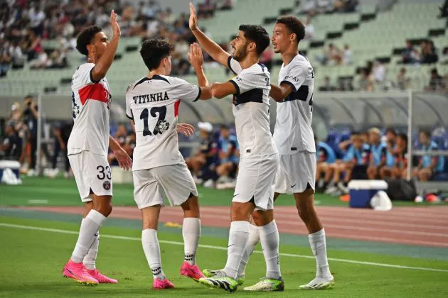 psg friendly ekitike vitinha