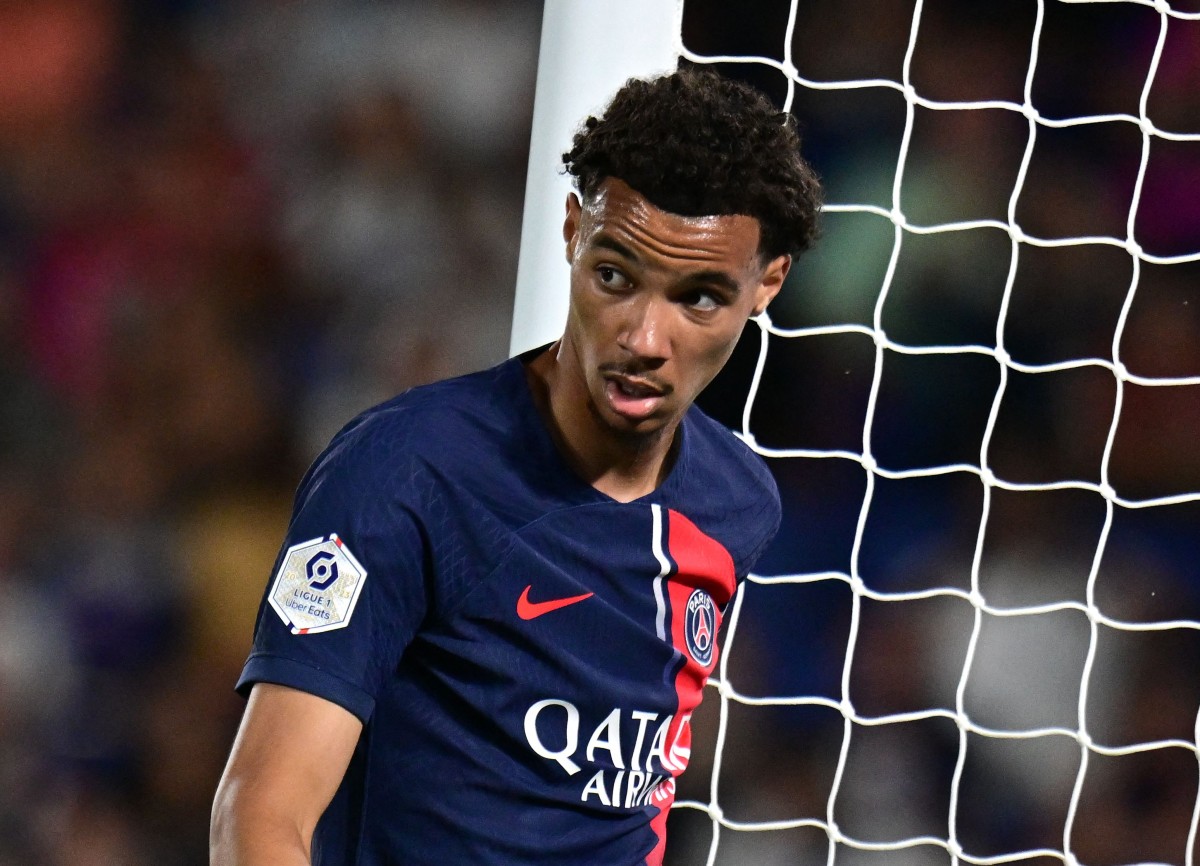 psg lorient hugo ekitike