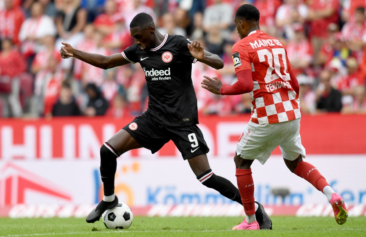 randal kolo muani vs mainz