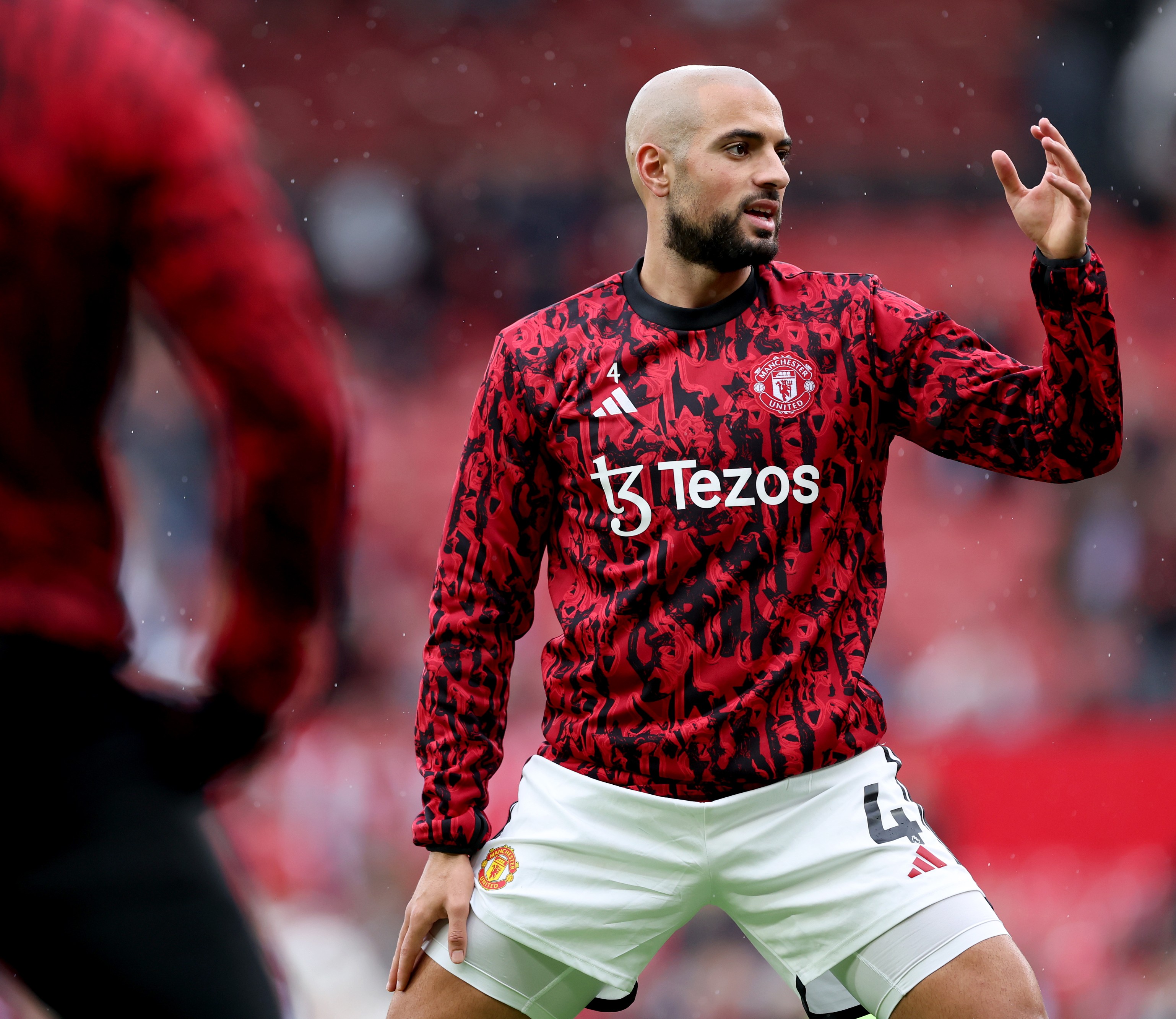 palace man u amrabat palace man u amrabat