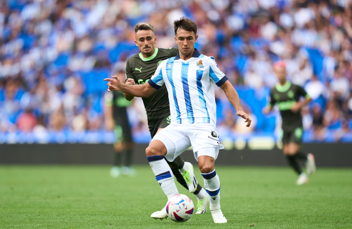 real sociedad vs girona martin zubimendi