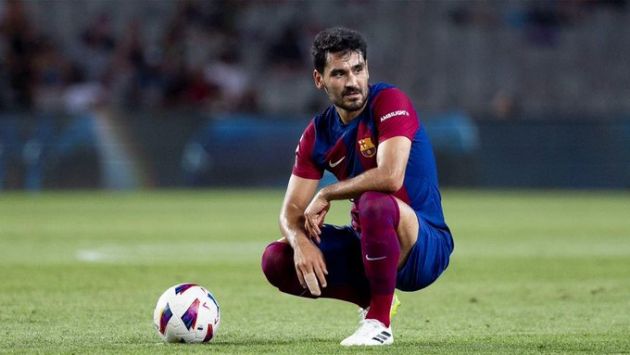 Ilkay Gundogan pictured playing for Barcelona