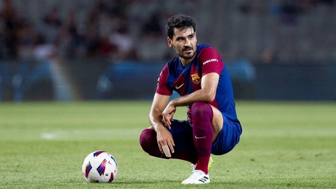 Ilkay Gundogan pictured playing for Barcelona