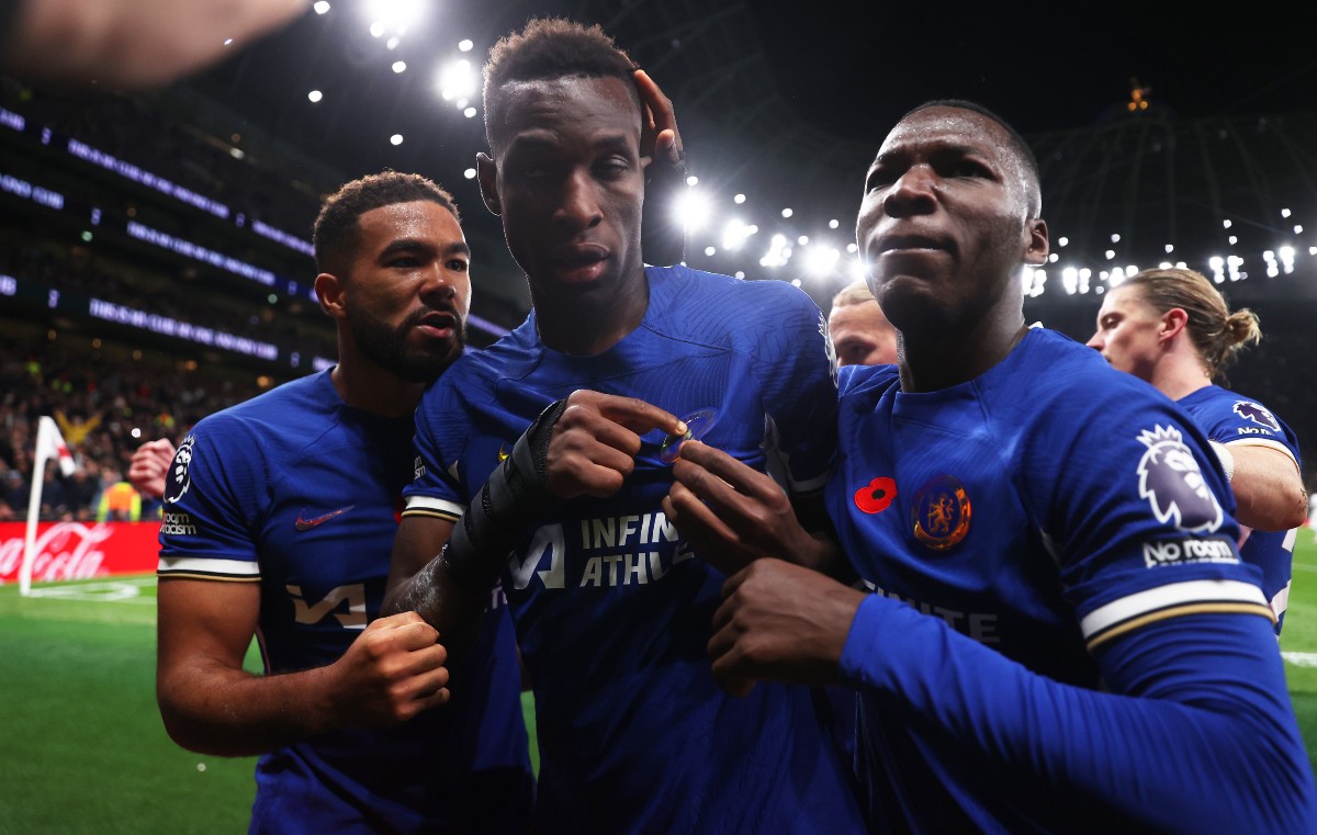 spurs chelsea james caicedo jackson gallagher