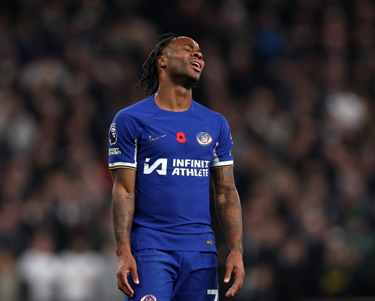 spurs chelsea sterling Raheem Sterling in action for Chelsea