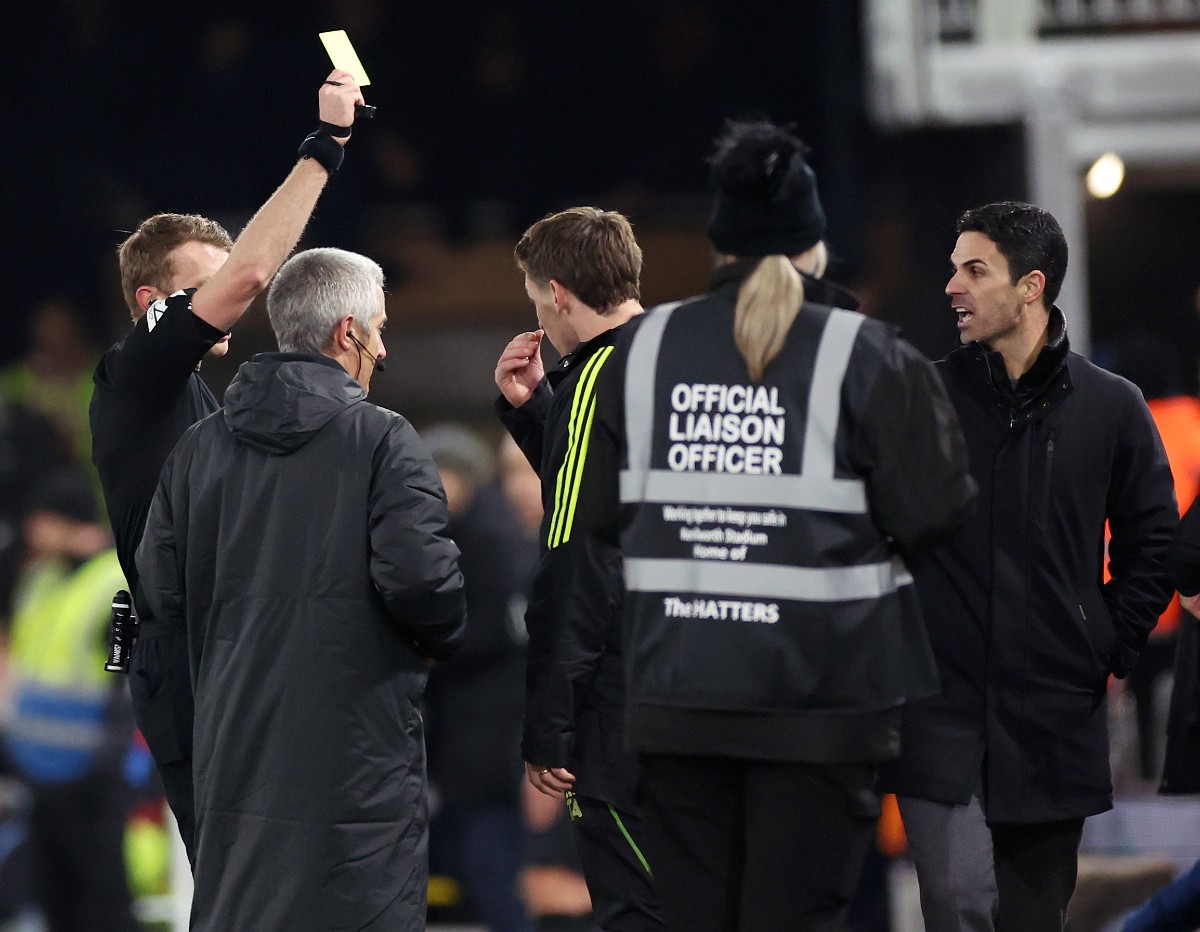 arteta yellow card arteta yellow card