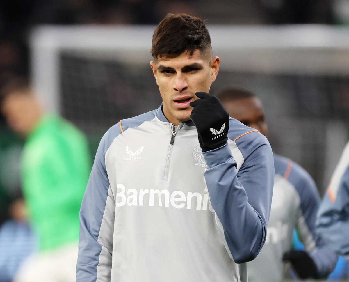 Liverpool and Tottenham want to sign Piero Hincapie