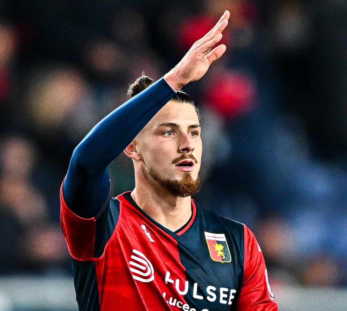 genoa hellas verona dragusin pic