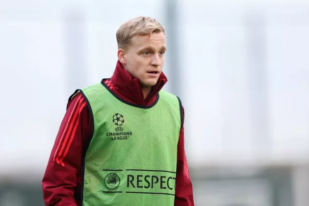 man united training ucl van de beek