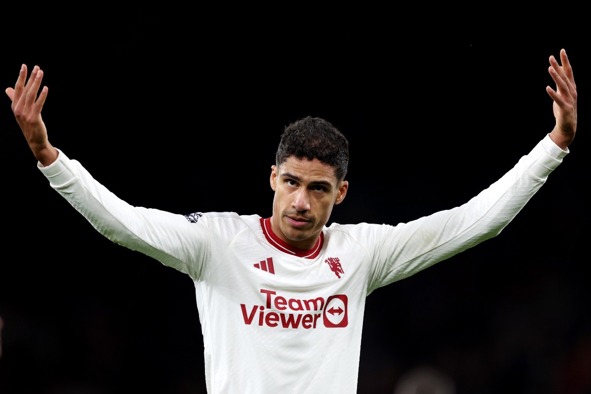 raphael varane liverpool man u