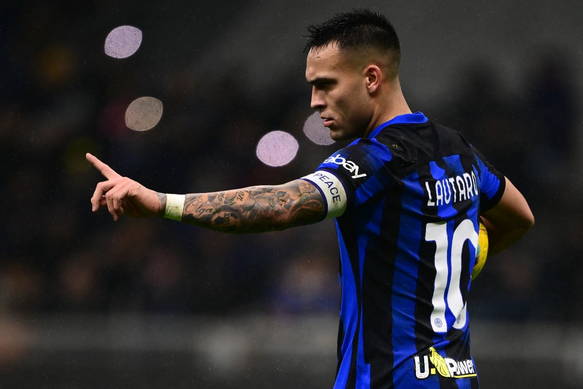 Lautaro Martinez is keen to stay at Inter, according to his agent.