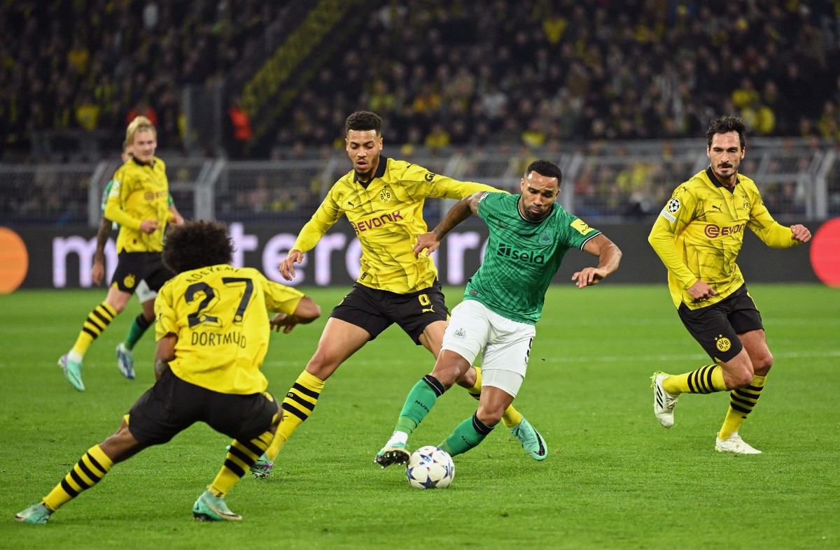 borussia dortmund newcastle wilson hummels