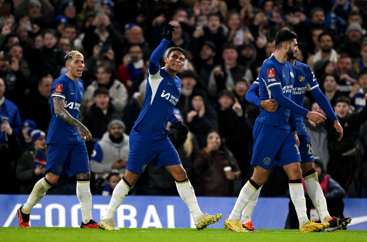 chelsea preston thiago silva pic