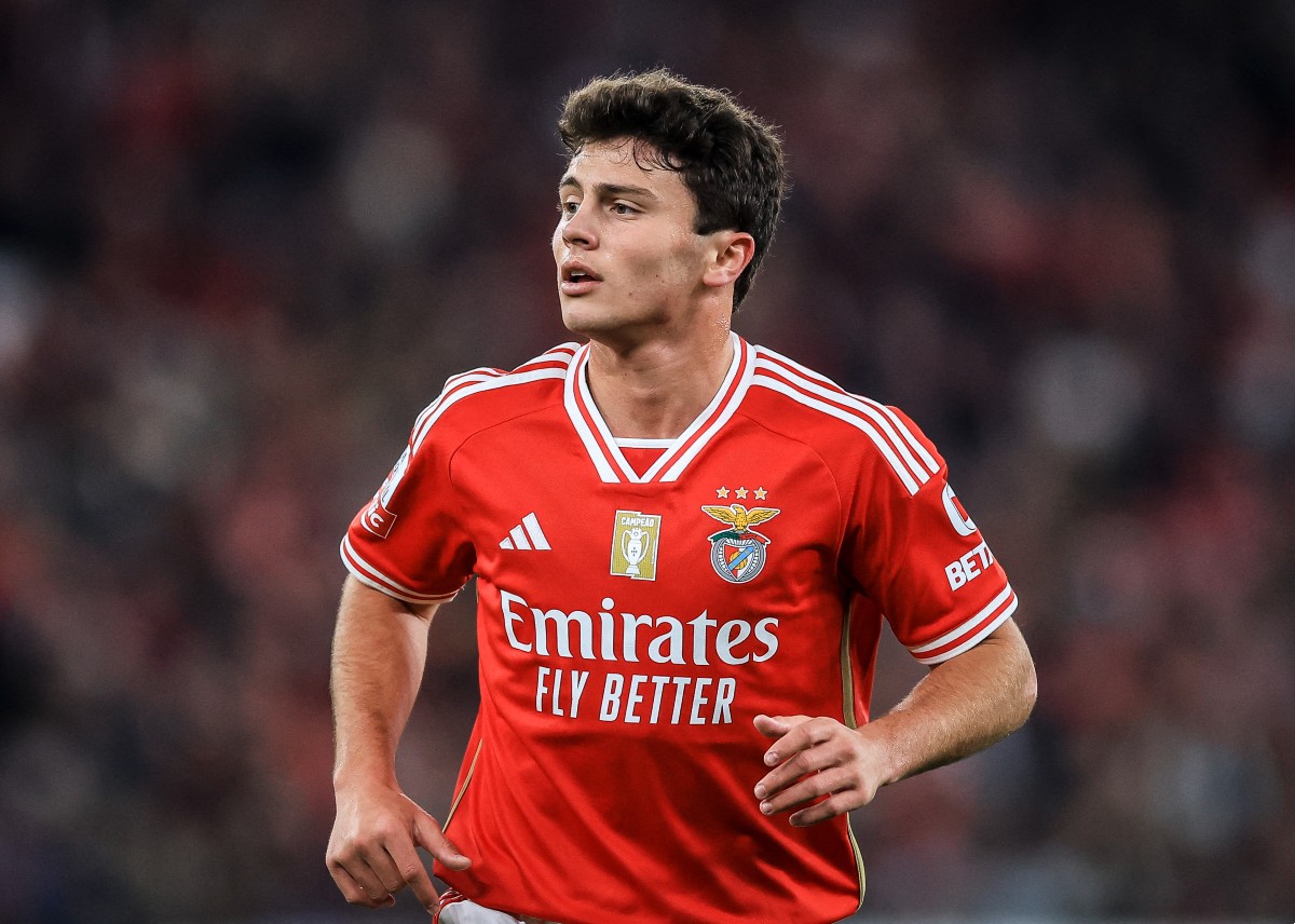 joao neves benfica liverpool man united PSG are close to signing Joao Neves from Benfica
