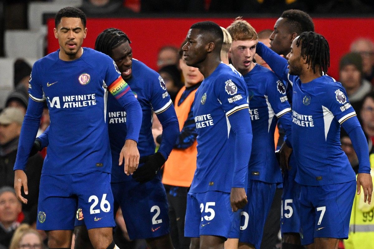 Chelsea's super stars just can't buy themselves a win.
