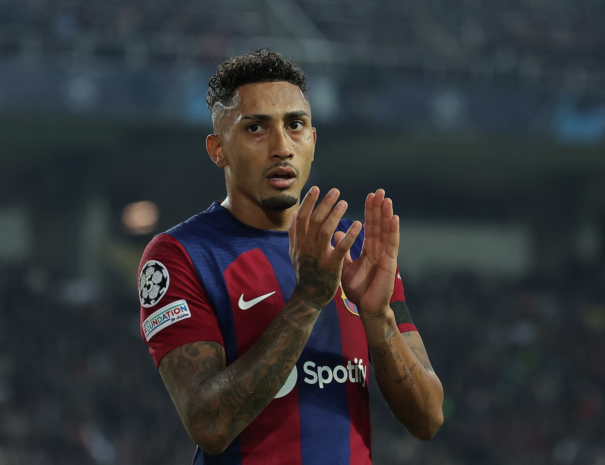barcelona vs porto raphinha 2023-24