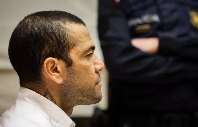 dani alves in court