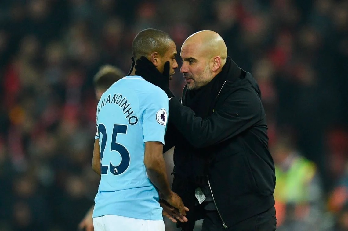 Fernandinho Guardiola Man City