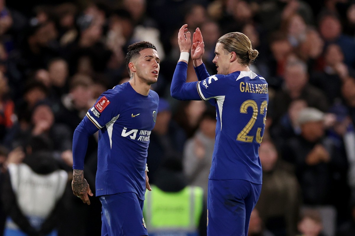 chelsea leeds fernandez gallagher