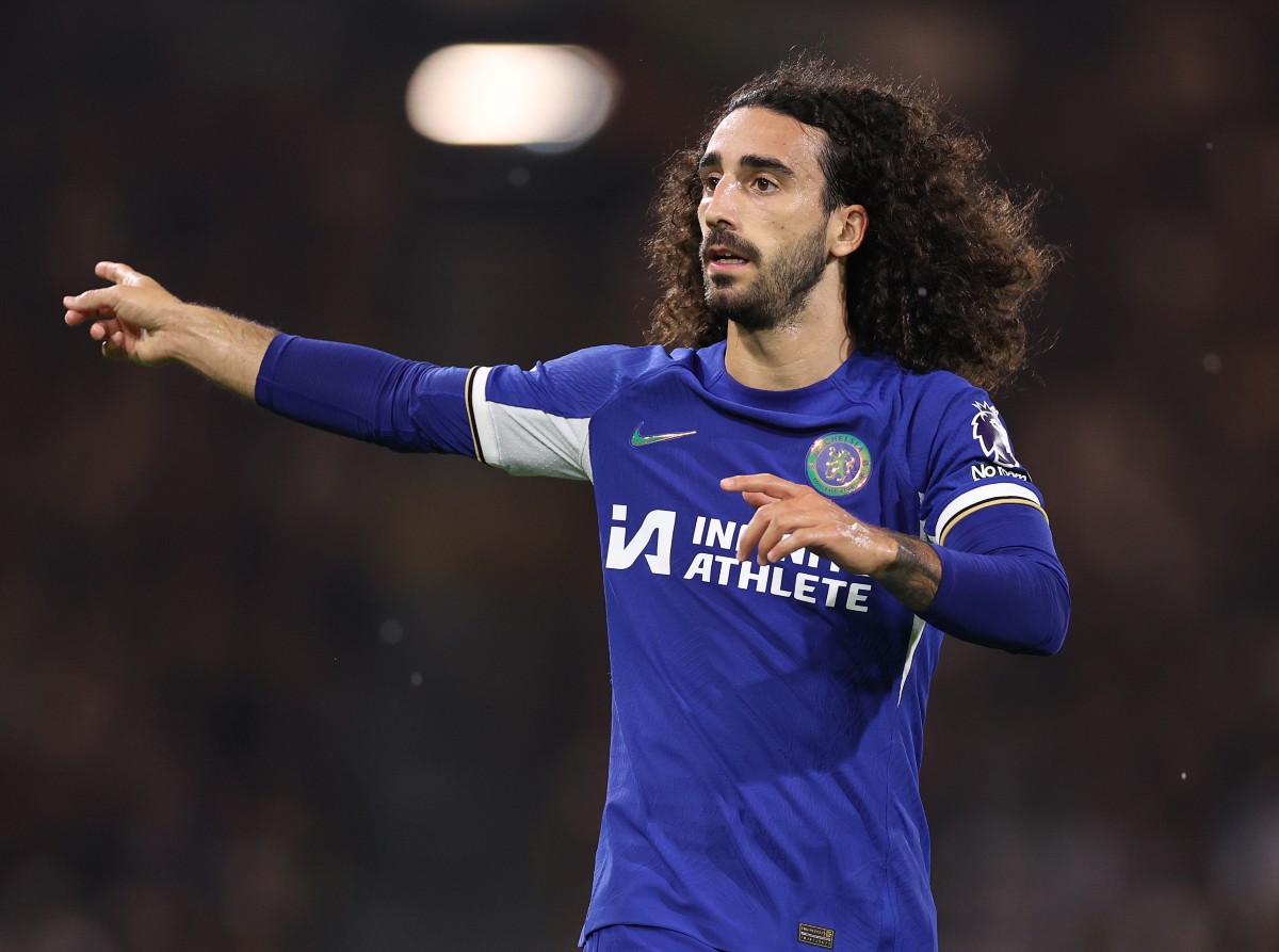 Marc Cucurella in action for Chelsea.
