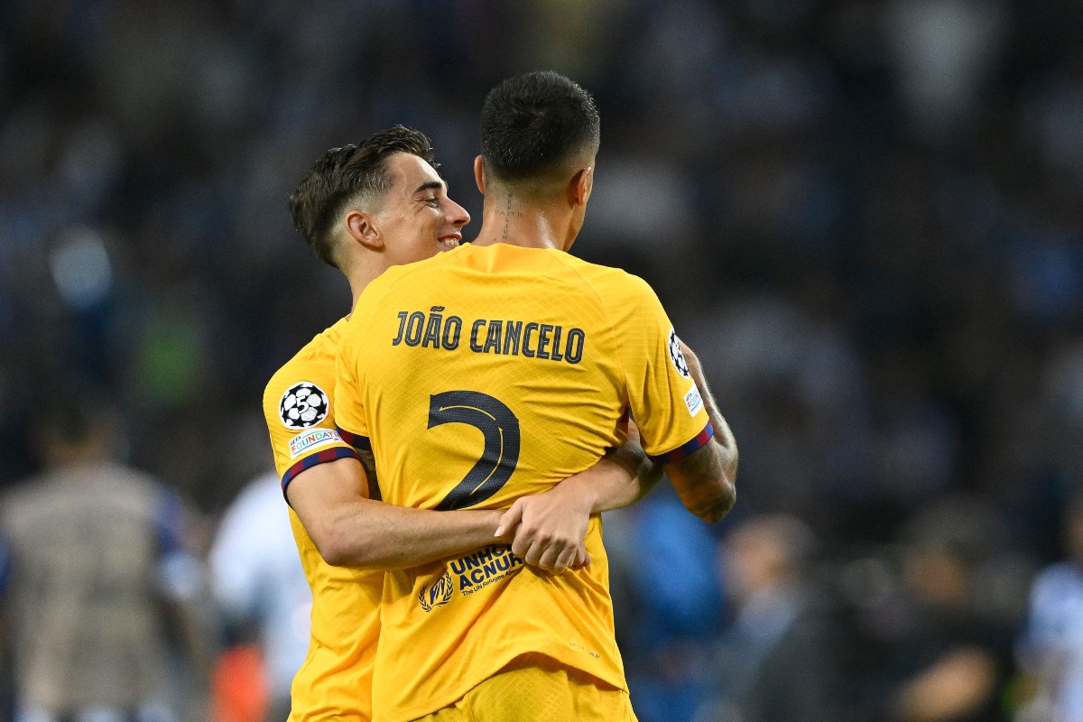 porto barcelona gavi cancelo