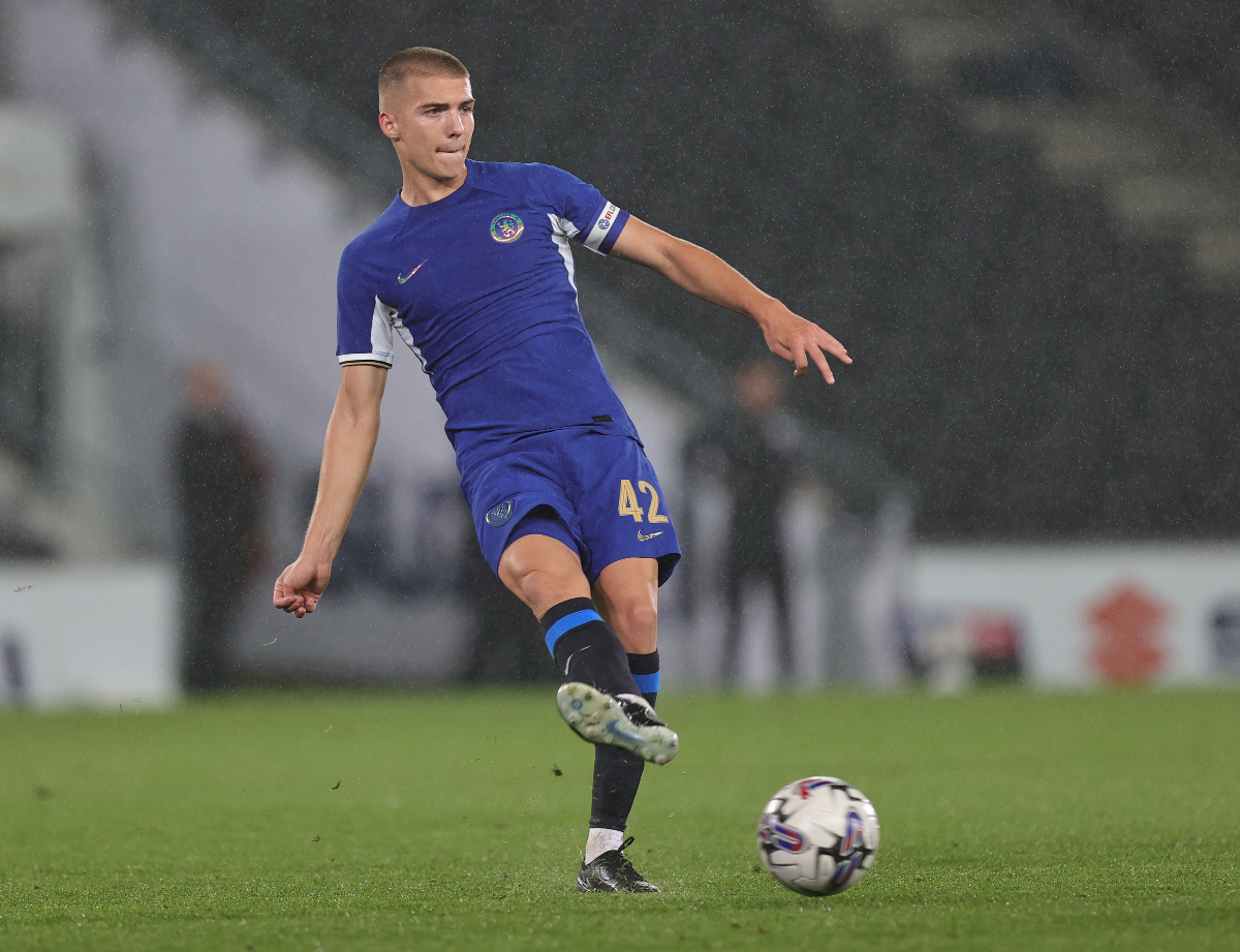 Alfie Gilchrist has signed a new deal at Chelsea