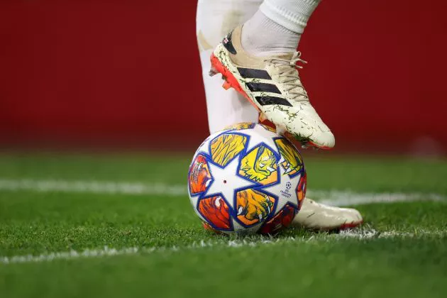 arsenal porto ucl ball