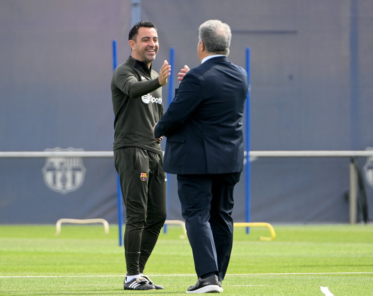 barcelona xavi laporta pic barcelona xavi laporta pic