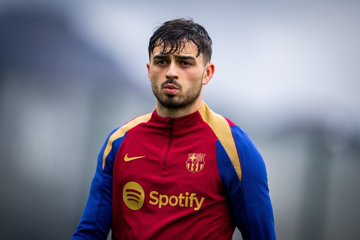 Pedri Barcelona La Liga Liverpool Premier League