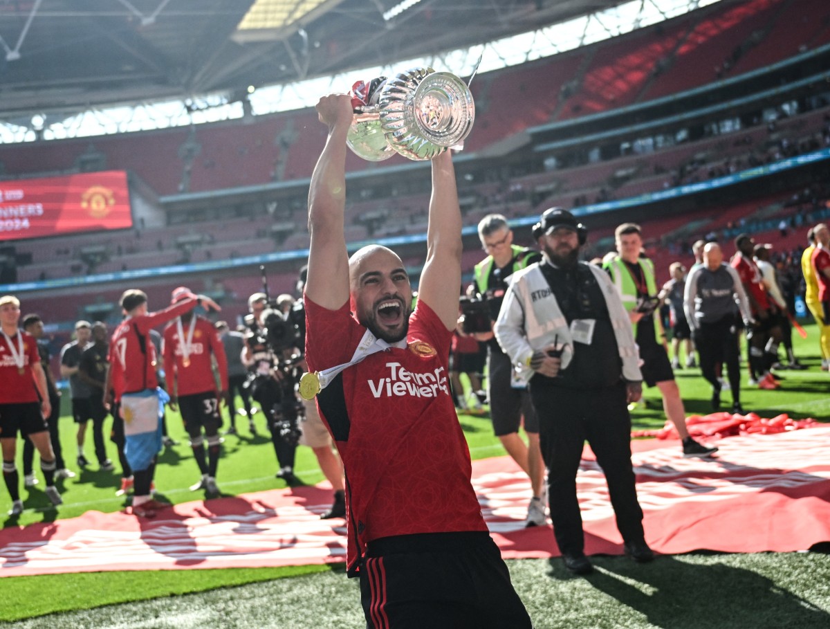 Sofyan Amrabat wants Man United return 