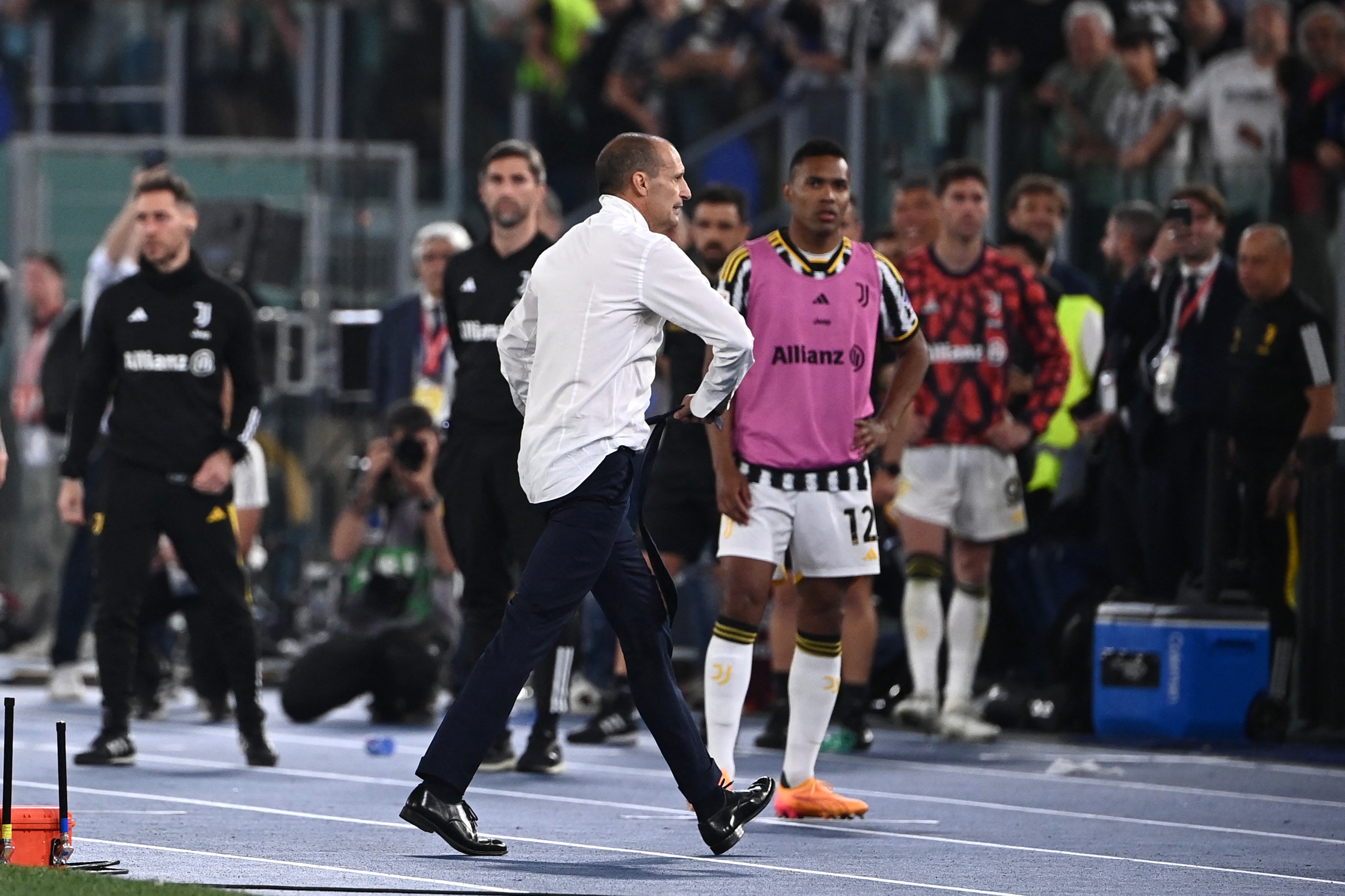 Max Allegri's behaviour at the Coppa Italia was disgraceful.