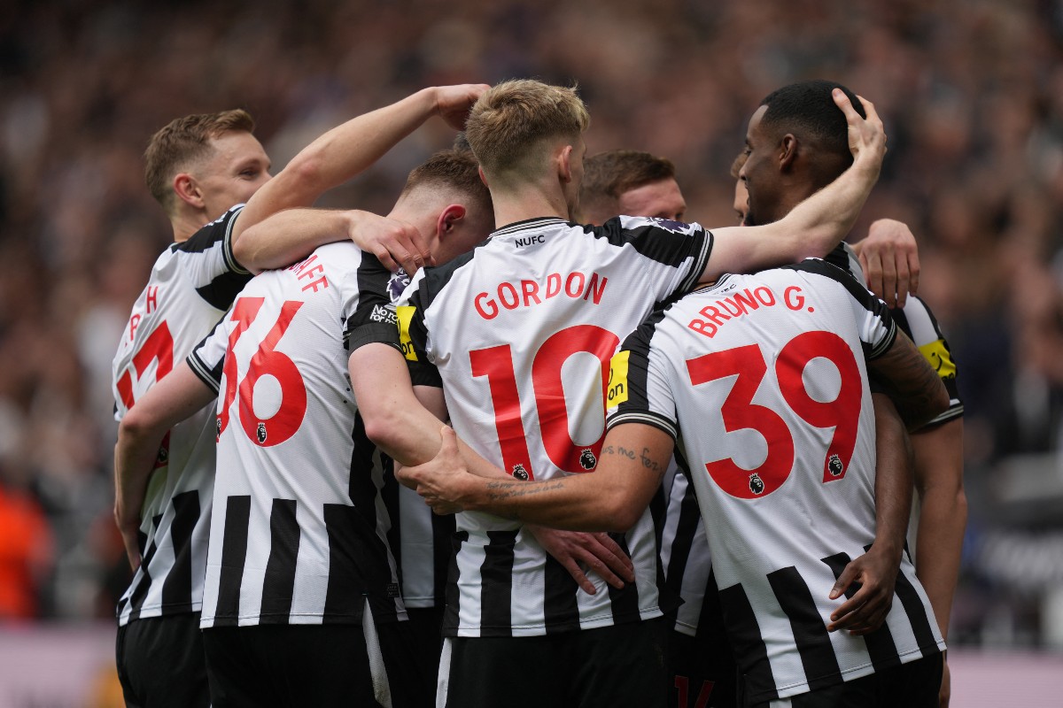 newcastle spurs gordon guimaraes isak
