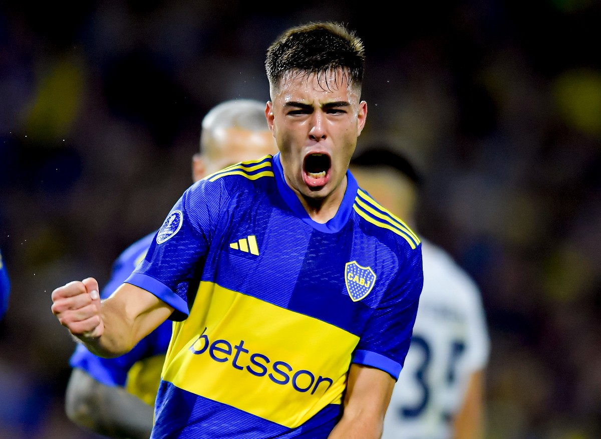 Aaron Anselmino Boca Aaron Anselmino is wanted by Chelsea